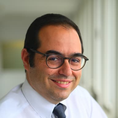Prof. Dr. Özgür Onur